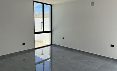CASA EN VENTA DE UNA PLANTA EN PRIVADA FIORA, CONKAL, ENTREGA INMEDIATA.