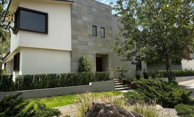 CASA EN RENTA EN FRACC. VISTA HORIZONTE