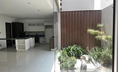 CASA EN RENTA EN FRACC. VISTA HORIZONTE