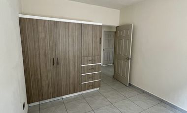 CASA EN VENTA EN PRIVADA DEL FRACCIONAMIENTO SABINES