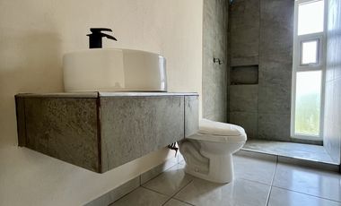 CASA EN VENTA EN PRIVADA DEL FRACCIONAMIENTO SABINES