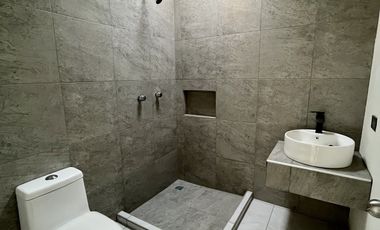 CASA EN VENTA EN PRIVADA DEL FRACCIONAMIENTO SABINES