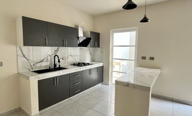 CASA EN VENTA EN PRIVADA DEL FRACCIONAMIENTO SABINES