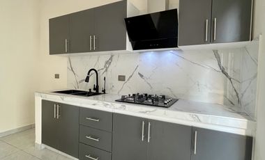 CASA EN VENTA EN PRIVADA DEL FRACCIONAMIENTO SABINES