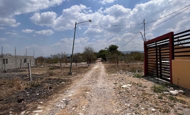Terreno en venta cerca del Instituto Andes