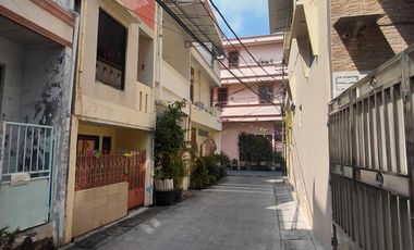 RUMAH SIAP HUNI 3 LANTAI PADEMANGAN TIMUR