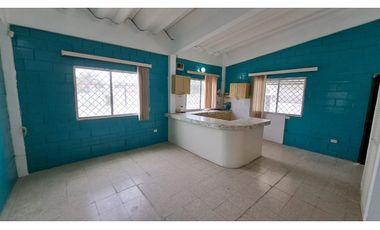 CASA EN VENTA BALLENITA  3 DORMITORIOS OPORTUNIDAD