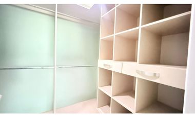 Malecón 2000, Amplio Departamento Exquisita Vista en Renta, 268m2