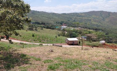 Lote En Condominio En Dapa .Desde 3400 Mtrs .