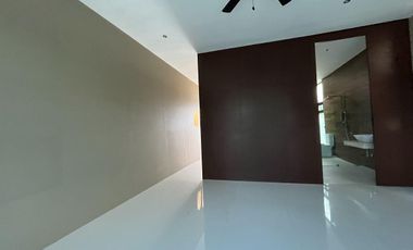 RESIDENCIA EN YUCATÁN COUNTRY CLUB AMPLIOS ESPACIOS