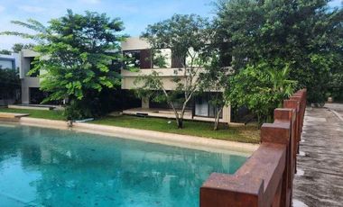 Casa en venta, Yucatán Country Club, Privada Kanha