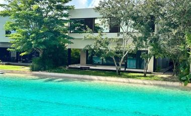 Casa en venta, Yucatán Country Club, Privada Kanha