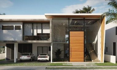 Casa en venta, privada en el Country Club