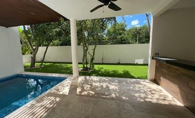 Casa en renta y en venta en Cutzam, Yucatan Country Club. Mérida, Yucatán