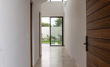 Casa en venta en Privada Cutzam, Yucatán Country Club