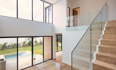 Casa en venta en Privada Cutzam, Yucatán Country Club