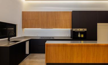 Casa en venta en Privada Cutzam, Yucatán Country Club