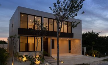 Casa en venta en Privada Cutzam, Yucatán Country Club