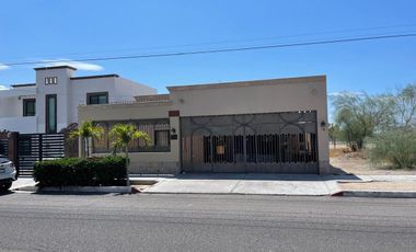 CASA EN VENTA EN FIDEPAZ, LA PAZ B.C.S.