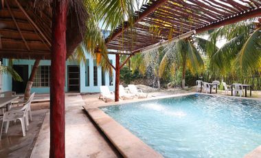 Venta San Crisanto Yucatan Casa mas 4 villas