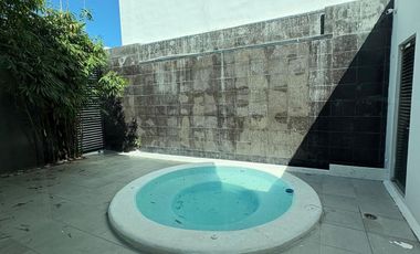 SE RENTA CASA EN FRACCIONAMIENTO PRIVADO