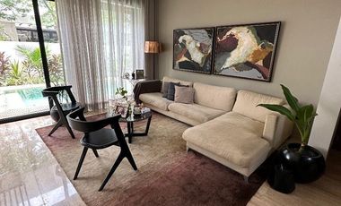 Casa en venta de 4 recámaras en Privada Tumin en el Yucatan Country Club