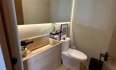 Casa en venta de 4 recámaras en Privada Tumin en el Yucatan Country Club