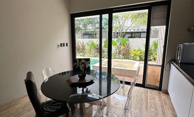 Casa en venta de 4 recámaras en Privada Tumin en el Yucatan Country Club