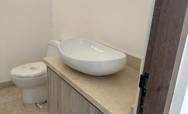 Casa en venta en el Yucatán Country Club, Oasis, Mérida, Yucatán