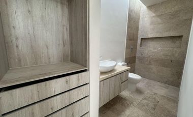 Casa en venta en el Yucatán Country Club, Oasis, Mérida, Yucatán