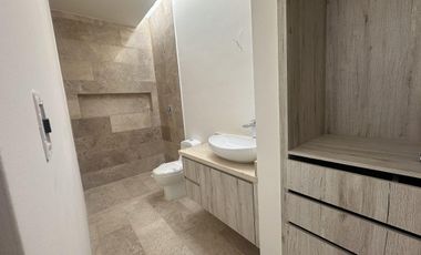 Casa en venta en el Yucatán Country Club, Oasis, Mérida, Yucatán