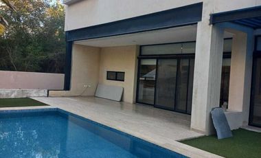 Casa en renta en el Yucatán Country Club privada Cutzam
