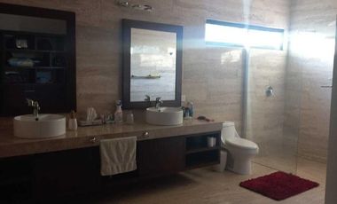 Casa en renta en el Yucatán Country Club privada Cutzam