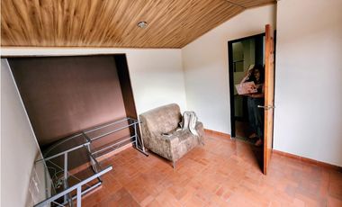 Arriendo Casa en Chía, cerca via guaymaral