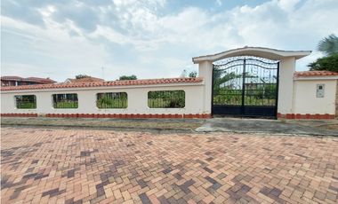 VENTA EXCELENTE LOTE EN CHINAUTA C/MARCA CON UNA ESPECTACULAR VISTA