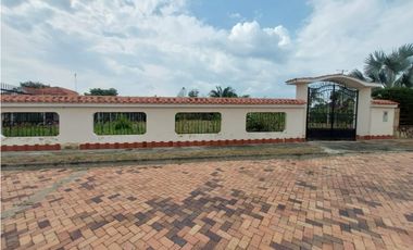 VENTA EXCELENTE LOTE EN CHINAUTA C/MARCA CON UNA ESPECTACULAR VISTA
