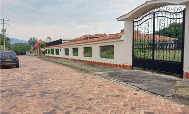 VENTA EXCELENTE LOTE EN CHINAUTA C/MARCA CON UNA ESPECTACULAR VISTA
