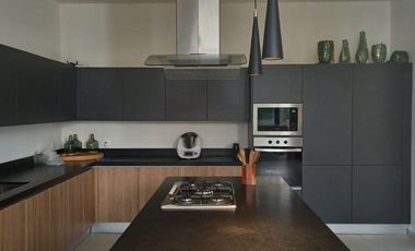 Casa en renta  Yucatan Country Club, Privada Oasis