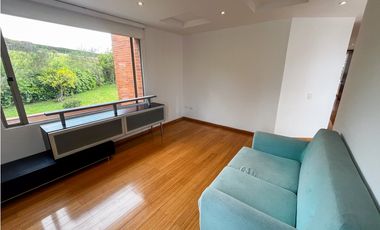 VENDO CASA DE OPORTUNIDAD 6 HAB LOTE 5.000M2 CERROS DE YERBABUENA CHIA