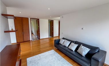 VENDO CASA DE OPORTUNIDAD 6 HAB LOTE 5.000M2 CERROS DE YERBABUENA CHIA