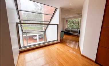 VENDO CASA DE OPORTUNIDAD 6 HAB LOTE 5.000M2 CERROS DE YERBABUENA CHIA