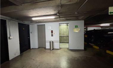 ARRIENDO OFICINA 215m2 + GARAJES + DEPOSITO EXTERIOR CHAPINERO