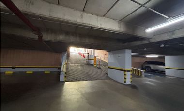ARRIENDO OFICINA 215m2 + GARAJES + DEPOSITO EXTERIOR CHAPINERO