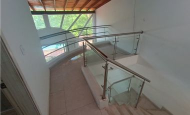 HERMOSA CABAÑA RESIDENCIAL EN BELLO HORIZONTE -  070