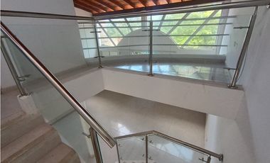 HERMOSA CABAÑA RESIDENCIAL EN BELLO HORIZONTE -  070