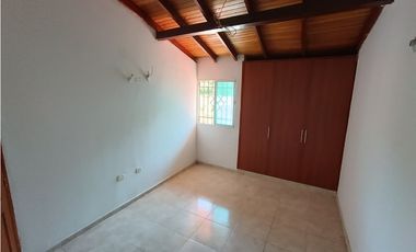 HERMOSA CABAÑA RESIDENCIAL EN BELLO HORIZONTE -  070