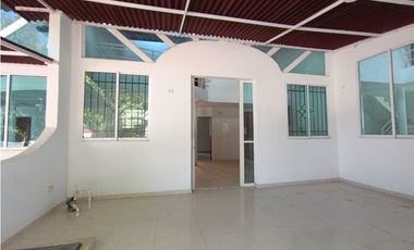 HERMOSA CABAÑA RESIDENCIAL EN BELLO HORIZONTE -  070