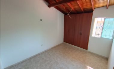 HERMOSA CABAÑA RESIDENCIAL EN BELLO HORIZONTE -  070