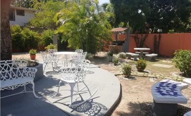 CORONADO / 1048 M2 / 3 HABITACIONES / PISCINA / NEGOCIABLE