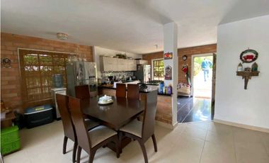 VENTA DE CASA FINCA EN SAN JERÓNIMO.
